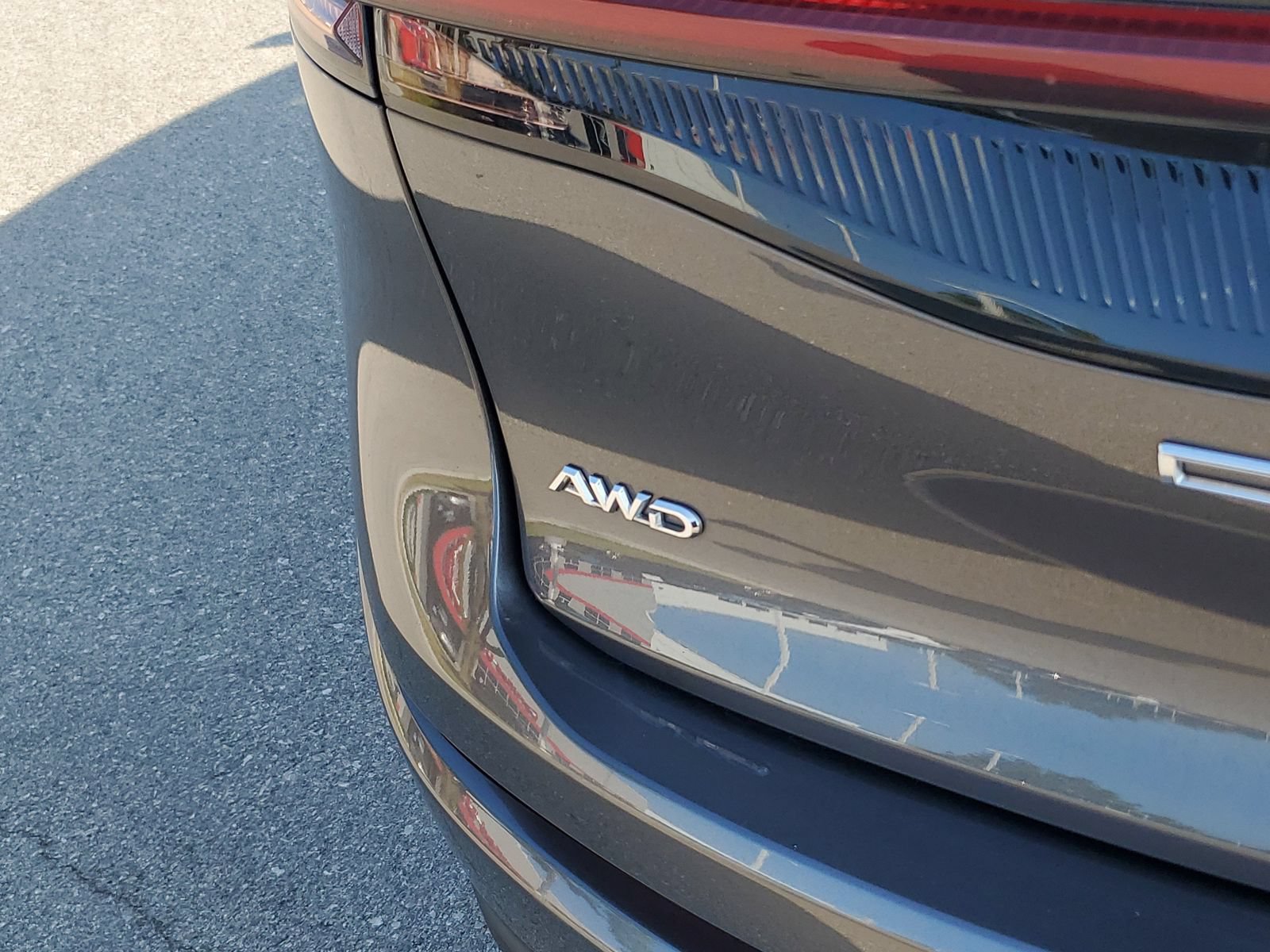 Certified 2023 Toyota Crown AWD/4WD image 7