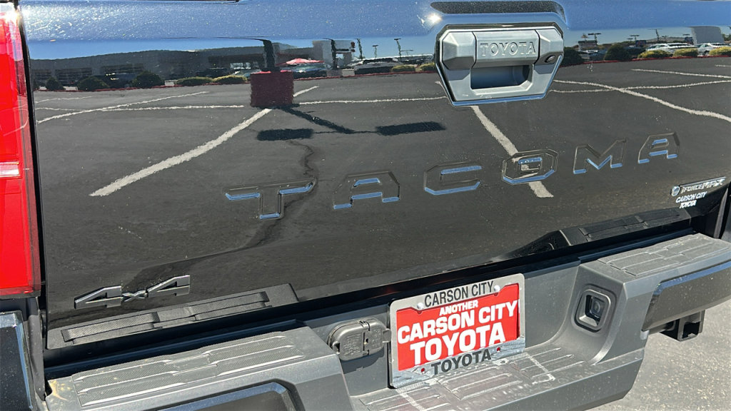 New 2025 Toyota Tacoma TRD Off-Road image 28