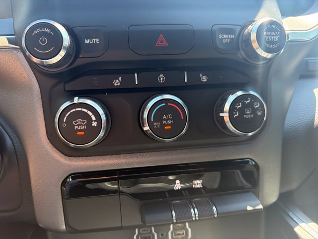 Used 2024 RAM 1500 Big Horn AWD/4WD image 21