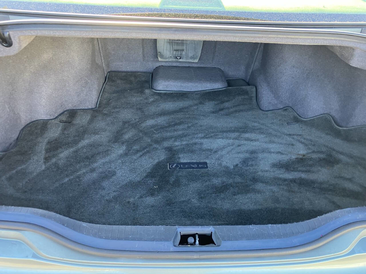 Used 2003 Lexus LS 430 RWD image 27