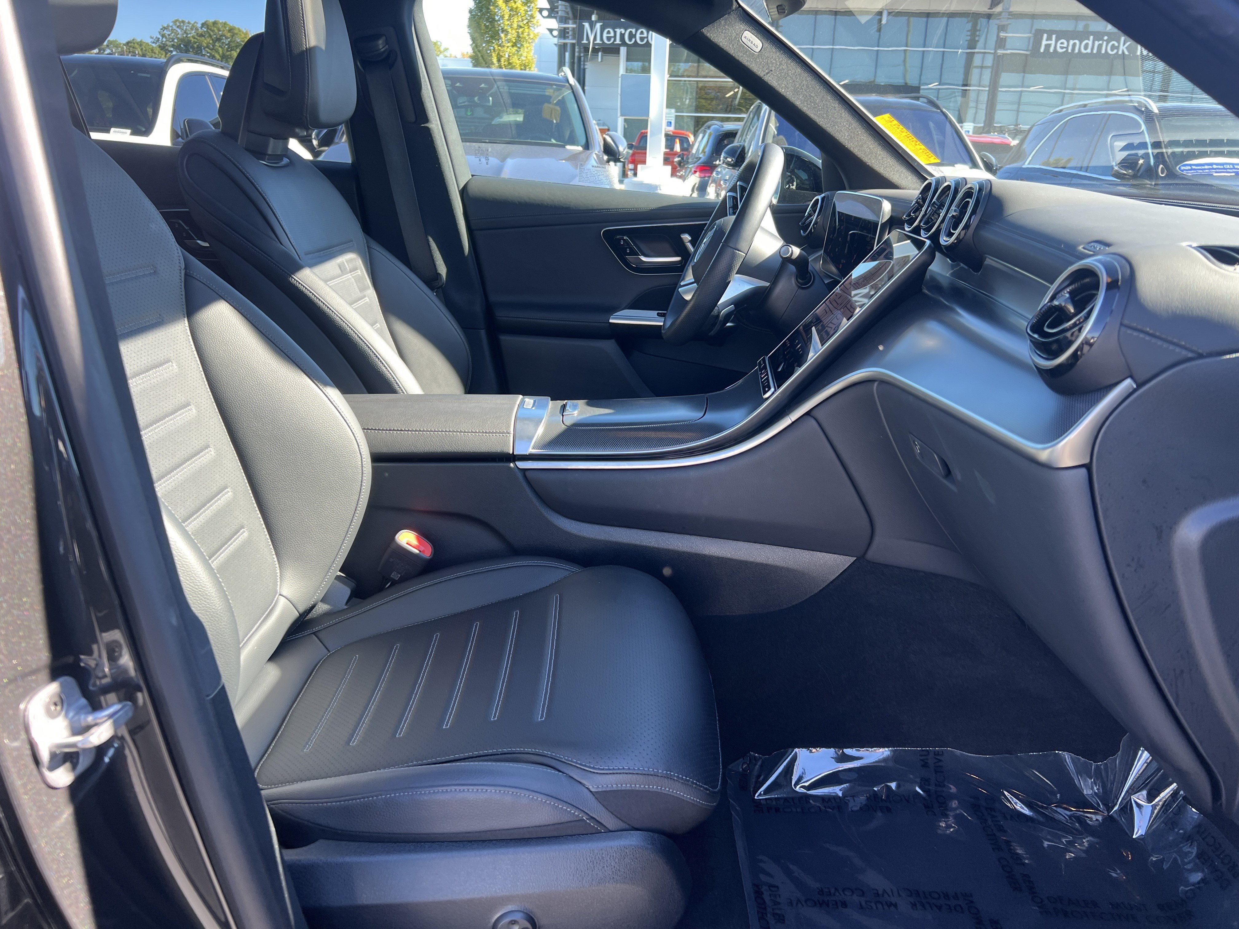 Certified 2024 Mercedes-Benz GLC 300 image 35