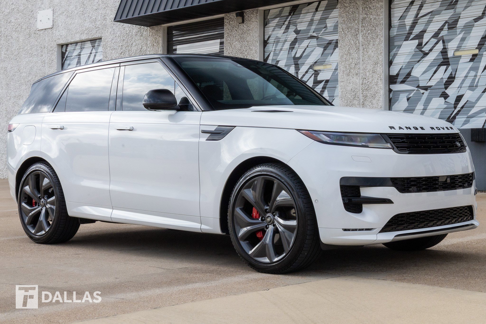 Used 2024 Land Rover Range Rover Sport Dynamic SE image 18