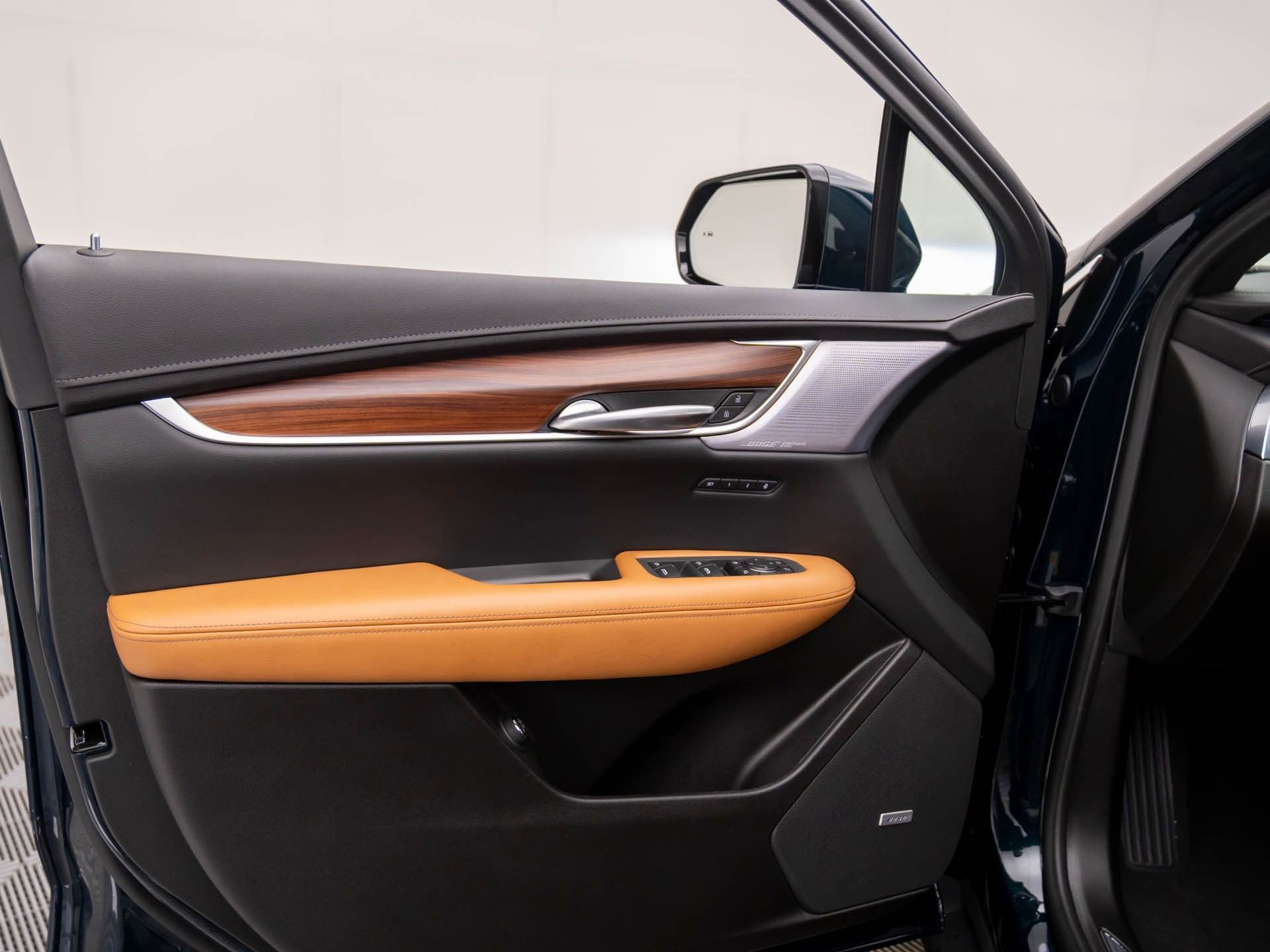 New 2026 Cadillac XT5 Premium Luxury w/ Driver Assist Package image 13