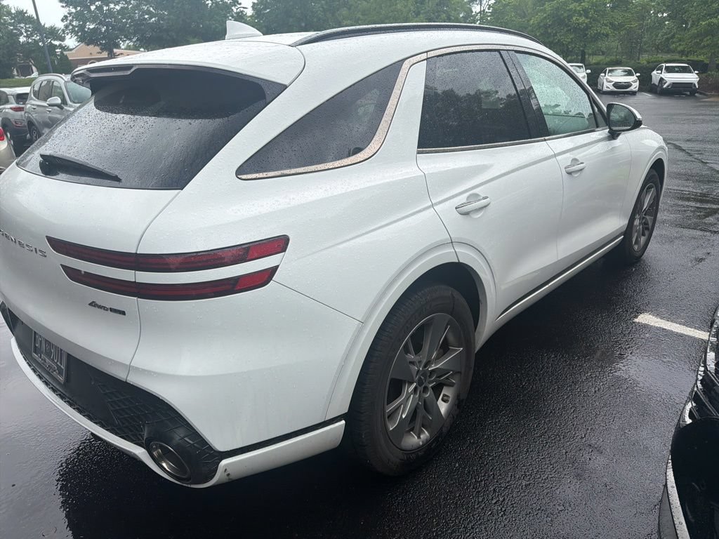 Used 2022 Genesis GV70 3.5T Sport w/ Cargo Package AWD/4WD image 4