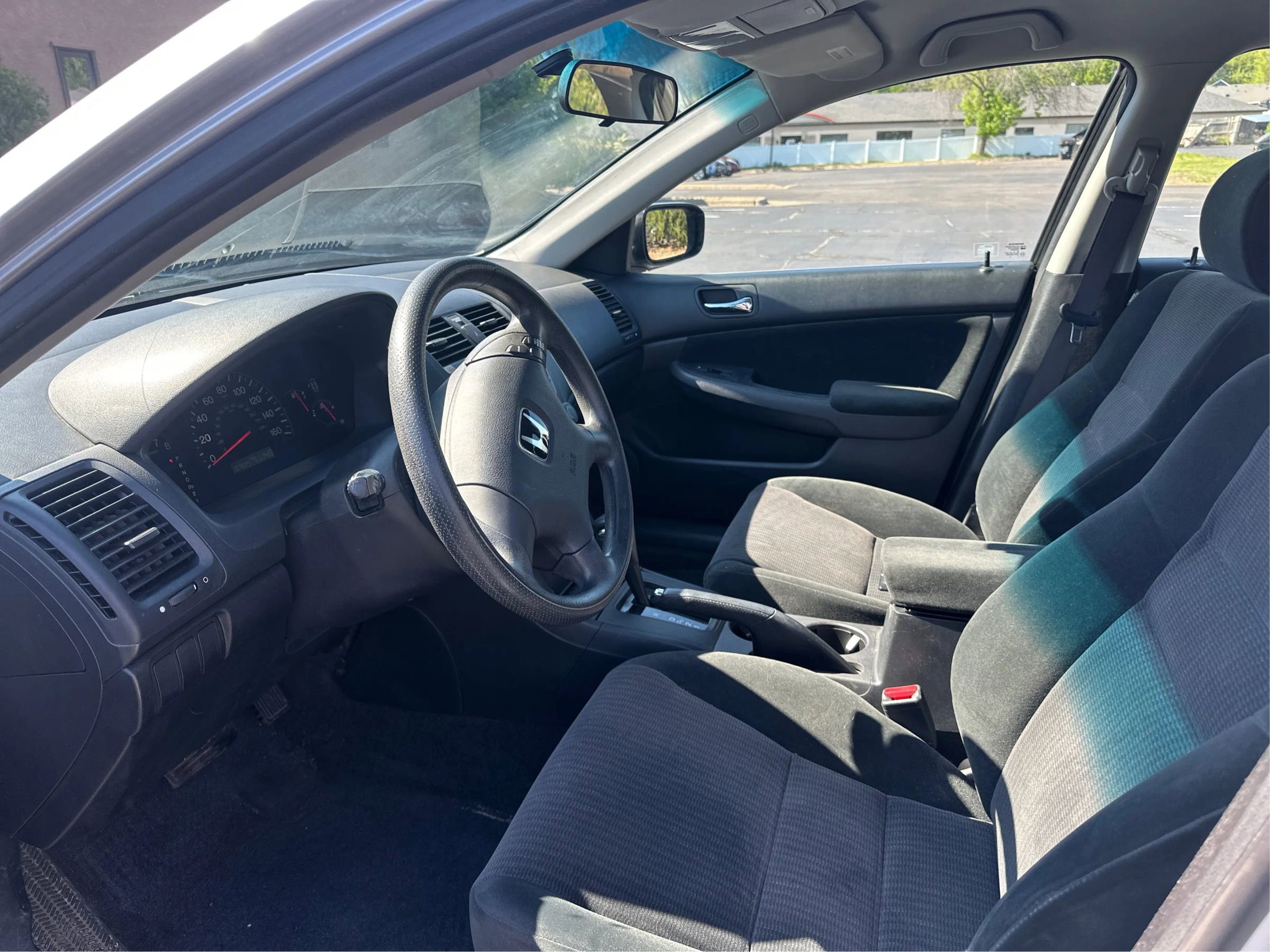 Used 2005 Honda Accord LX image 9