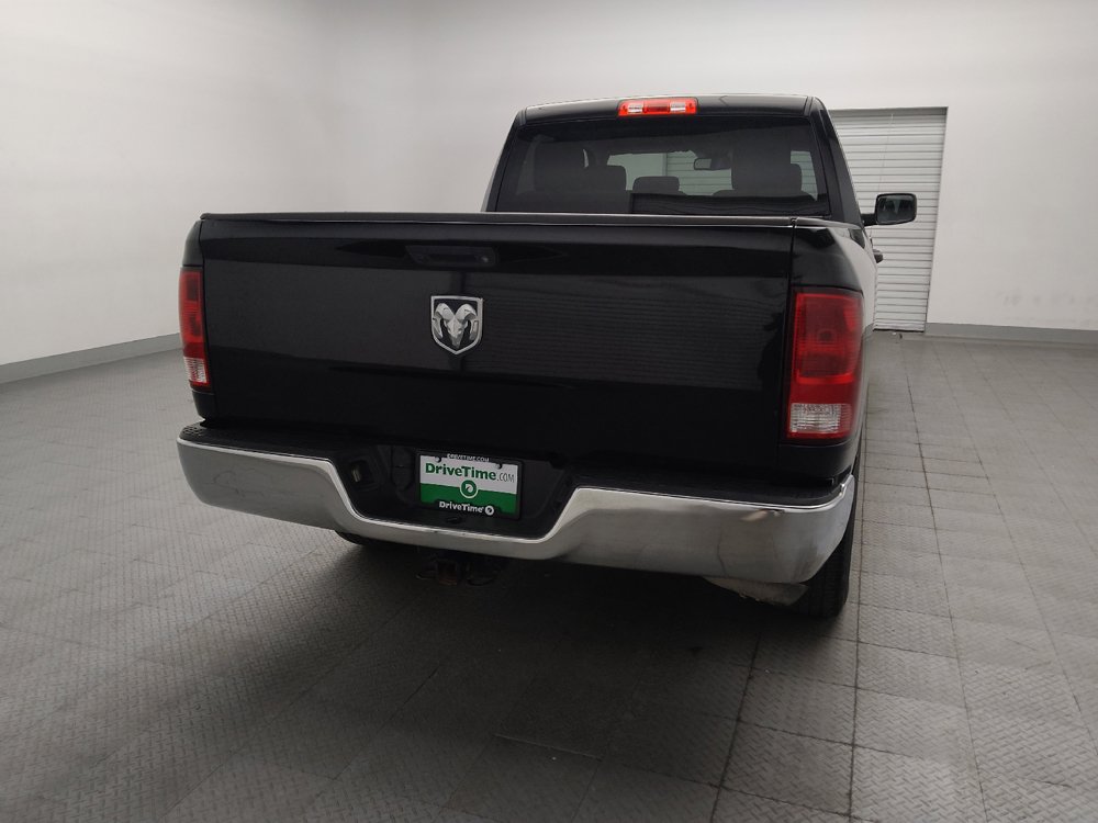 Used 2020 RAM 1500 Tradesman w/ Chrome Appearance Group RWD image 7