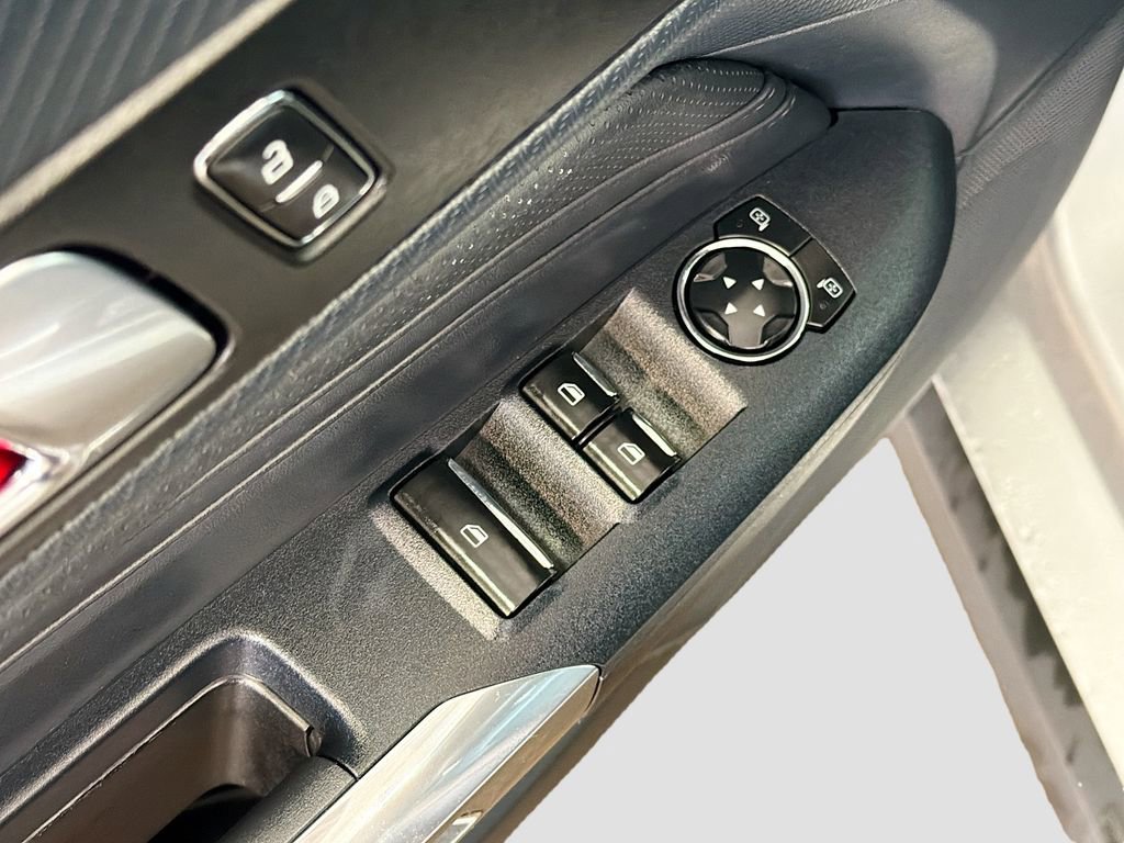 Used 2024 Ford Mustang Premium image 16