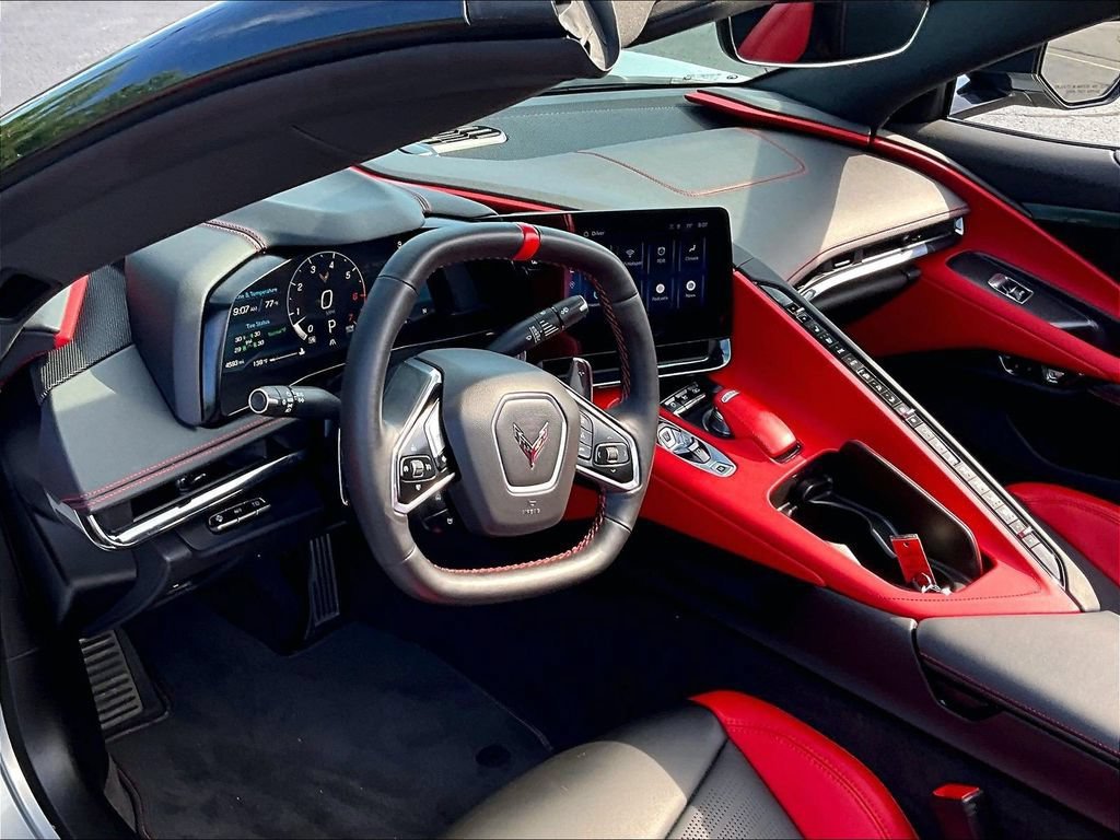 Used 2024 Chevrolet Corvette Stingray Preferred Conv w/ Z51 Performance Package RWD image 8