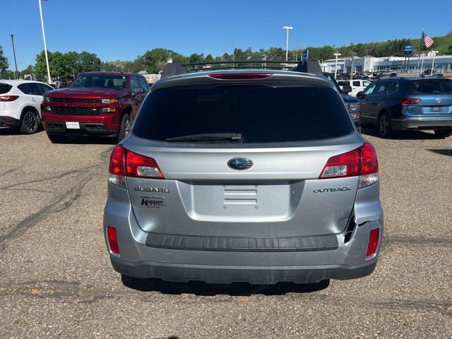 Used 2013 Subaru Outback 2.5i Premium w/ All-Weather Pkg AWD/4WD image 7