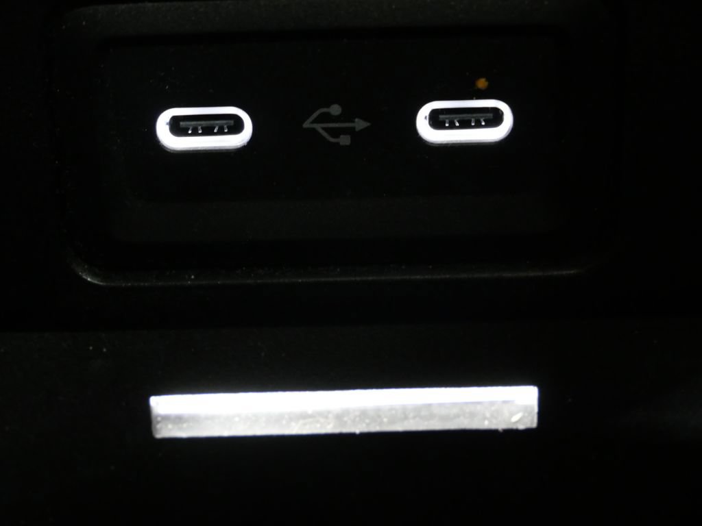 Used 2023 Mercedes-Benz C 300 4MATIC Sedan image 21