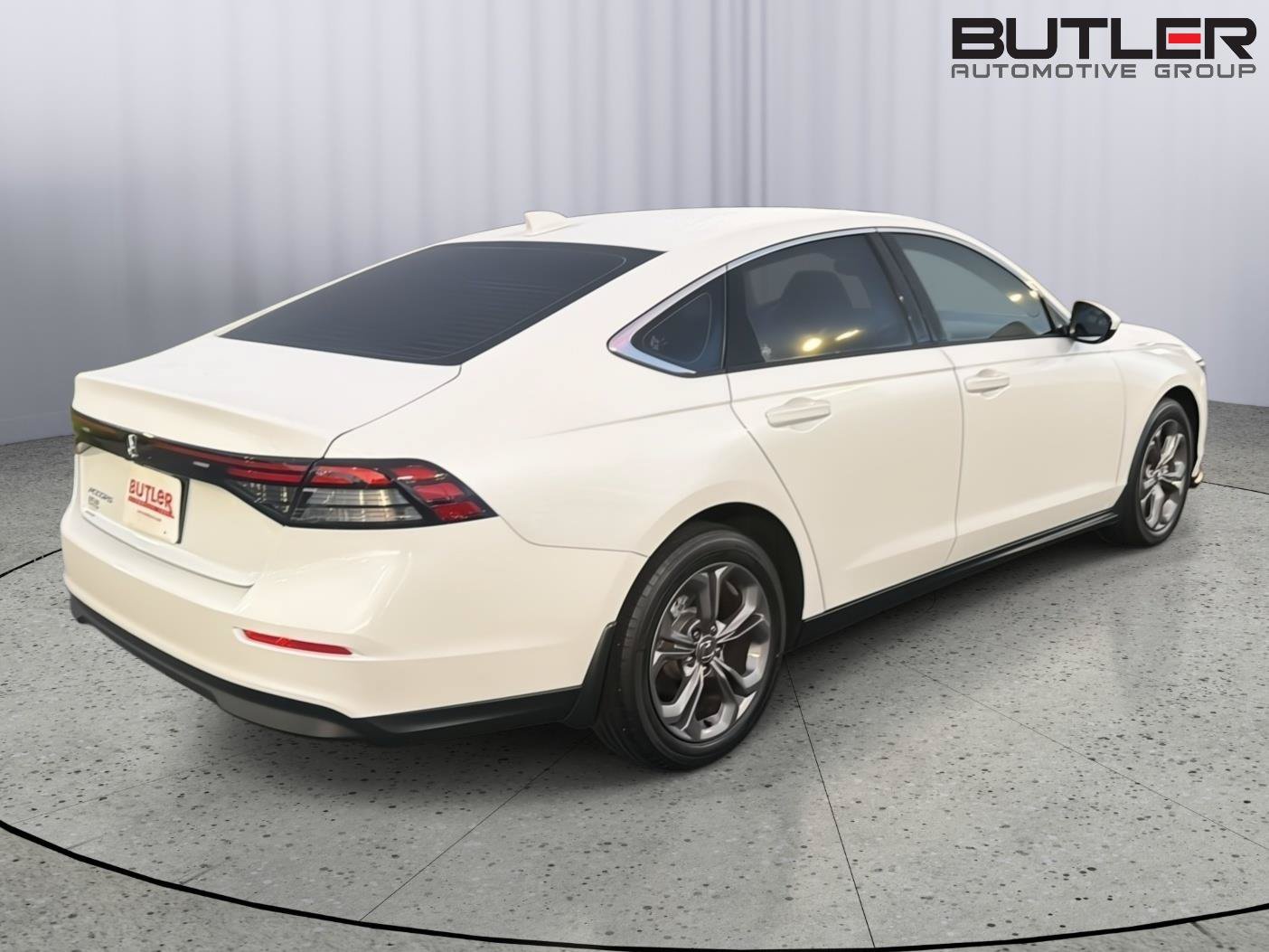 Used 2024 Honda Accord EX image 6