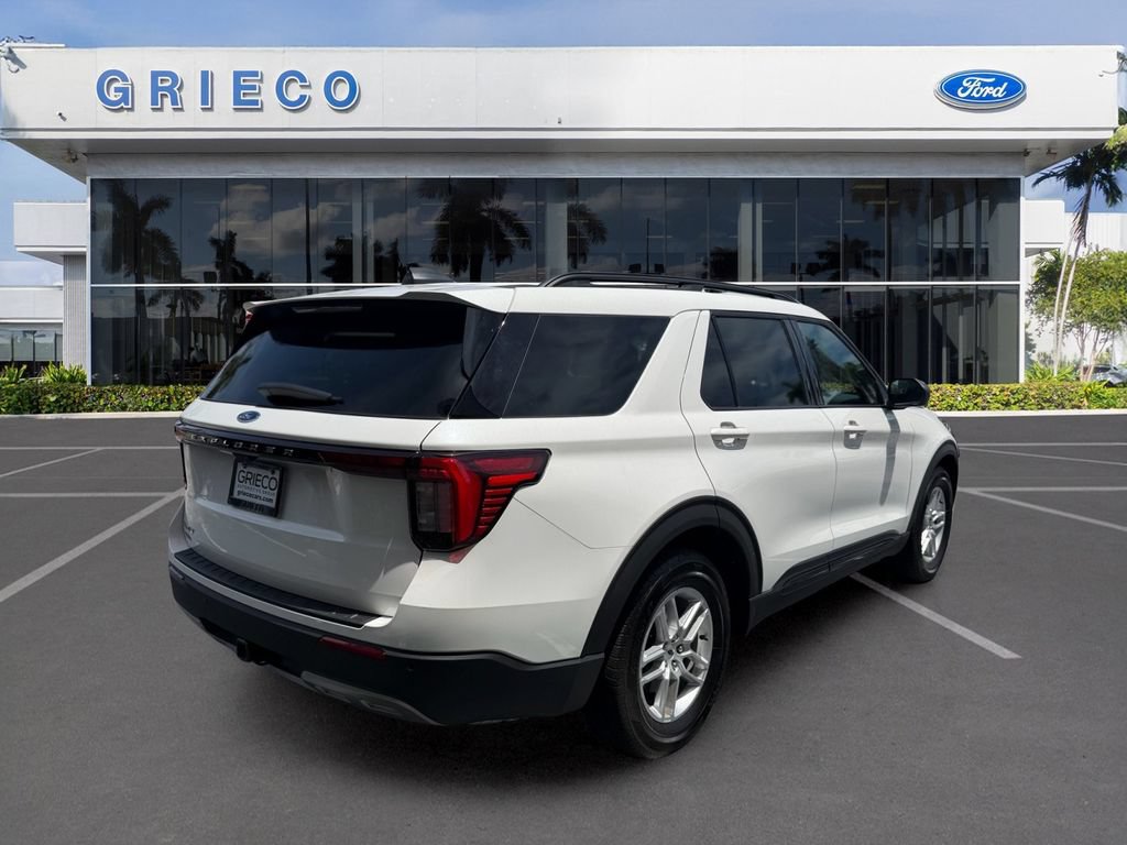 New 2026 Ford Explorer Active w/ Active Comfort Package RWD image 7