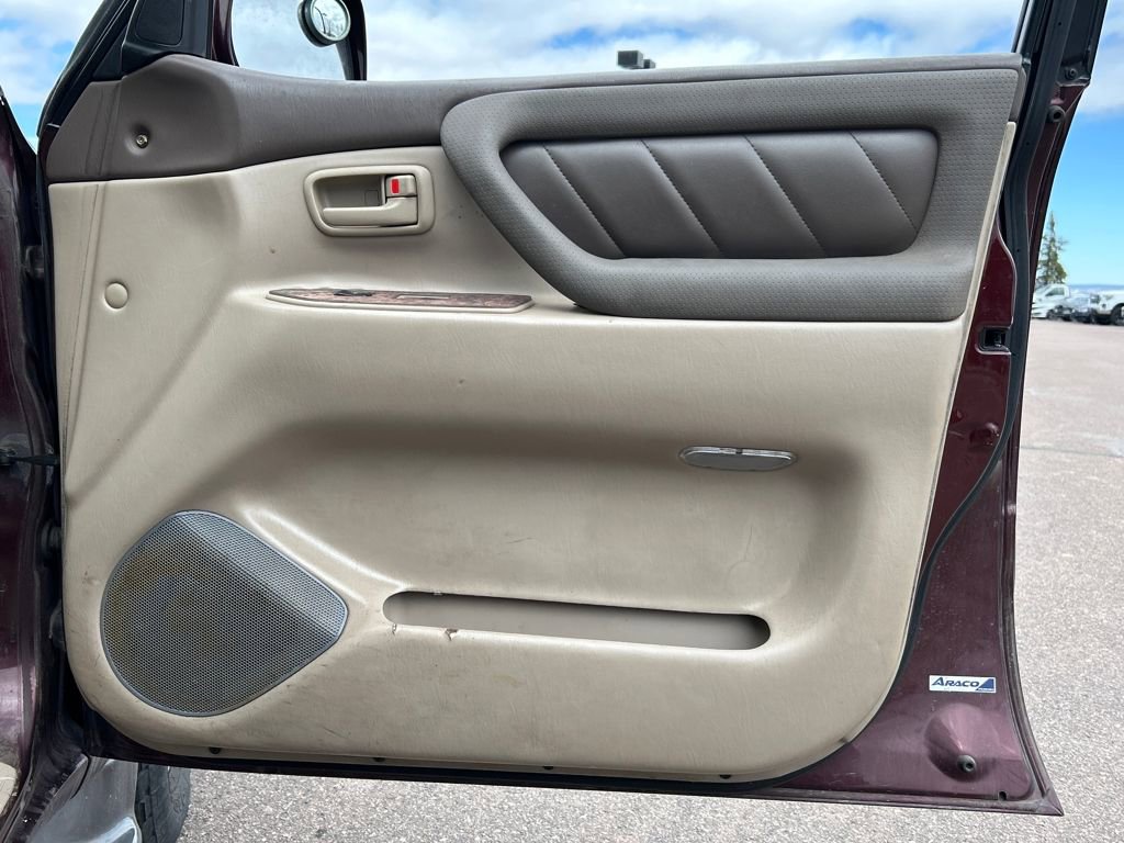 Used 2000 Toyota Land Cruiser image 29