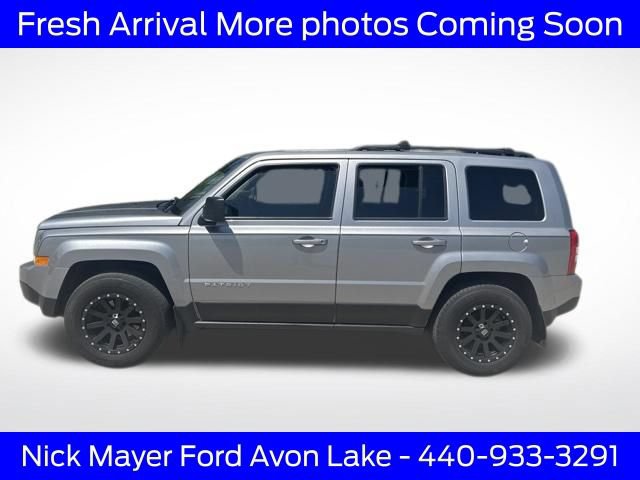 Used 2017 Jeep Patriot Sport w/ Power Value Group FWD image 6