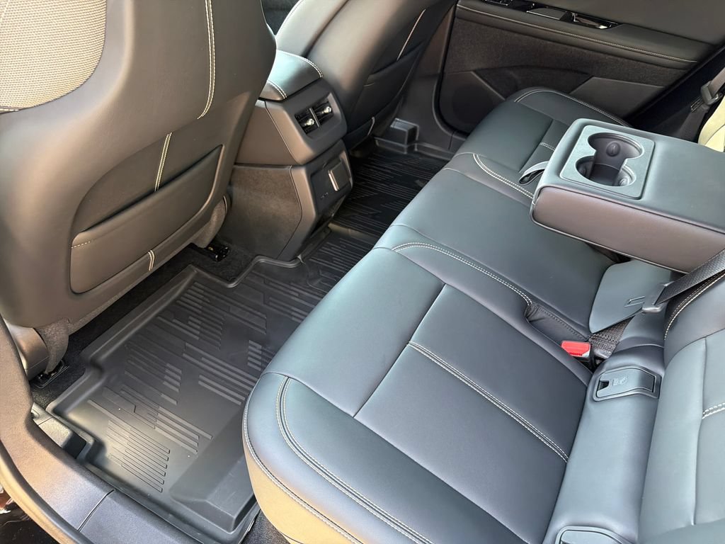 New 2027 Cadillac Optiq Luxury RWD image 39
