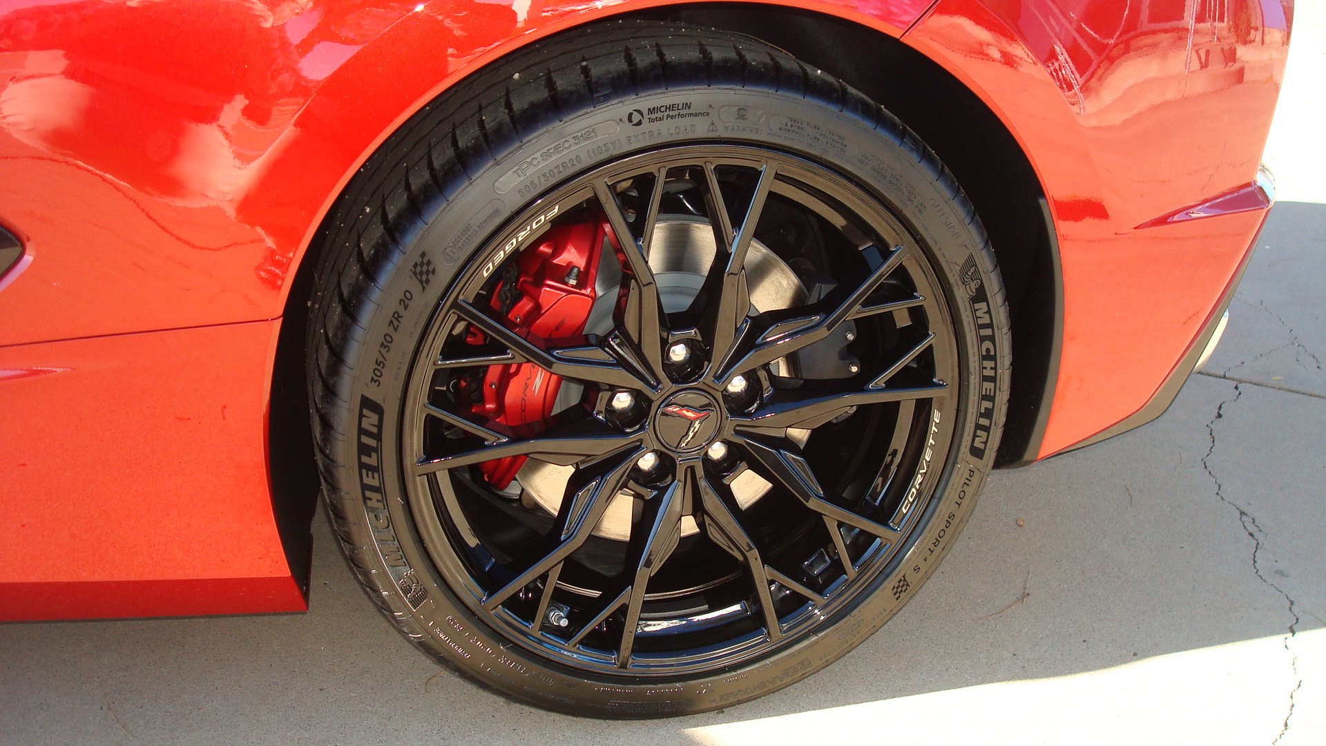 New 2026 Chevrolet Corvette Stingray Preferred Cpe w/ Z51 Performance Package RWD image 19