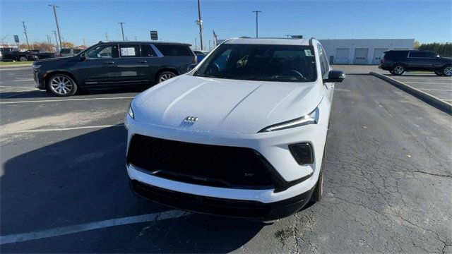 New 2025 Buick Enclave Sport Touring w/ Power Package image 5