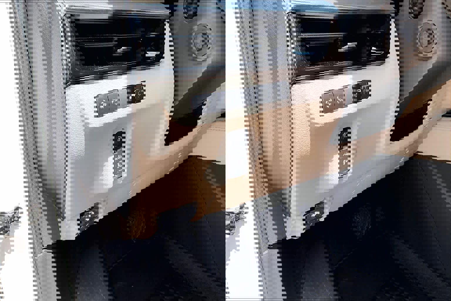 New 2026 Nissan Murano Platinum image 16