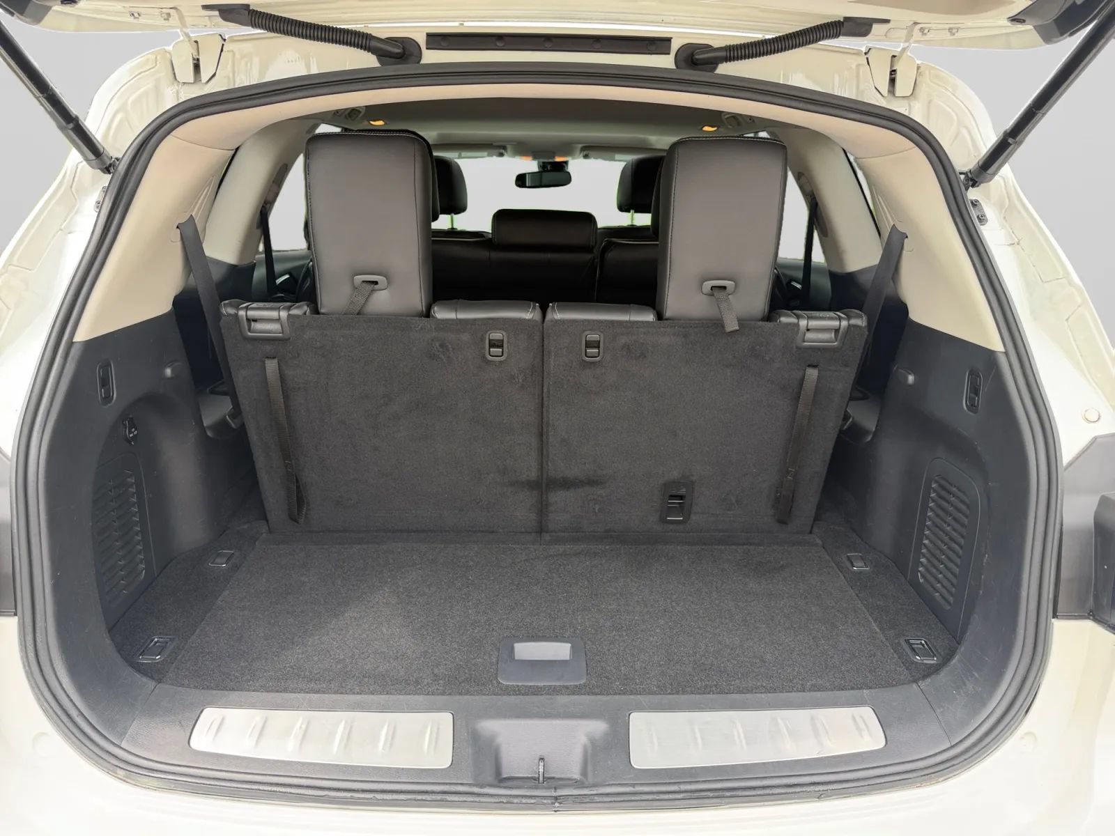 Used 2017 INFINITI QX60 FWD w/ Premium Plus Package image 27