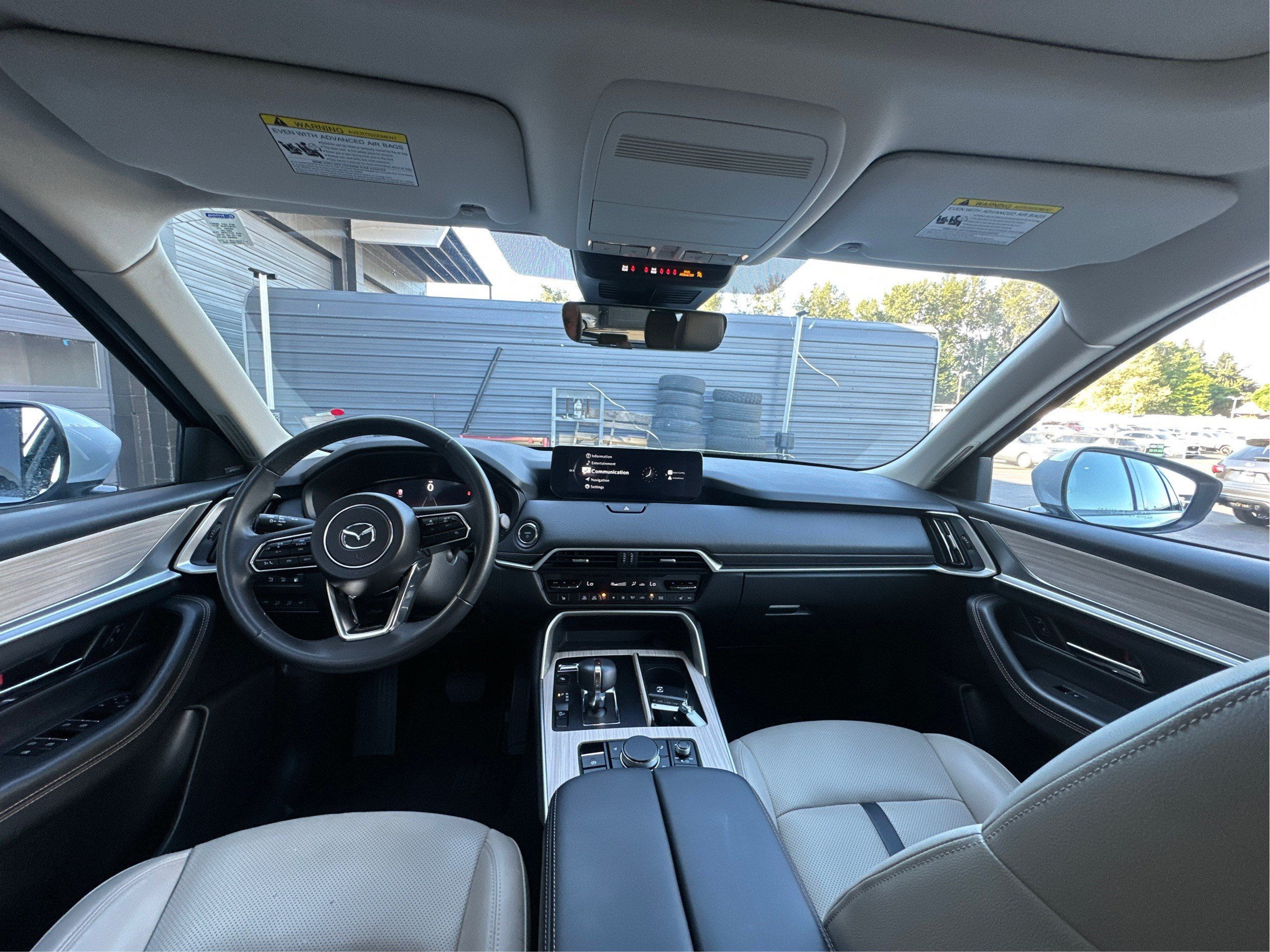 Certified 2024 MAZDA CX-90 Plug-In Hybrid w/ Premium Pkg AWD/4WD image 29