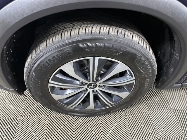 Used 2023 INFINITI QX60 Pure image 10