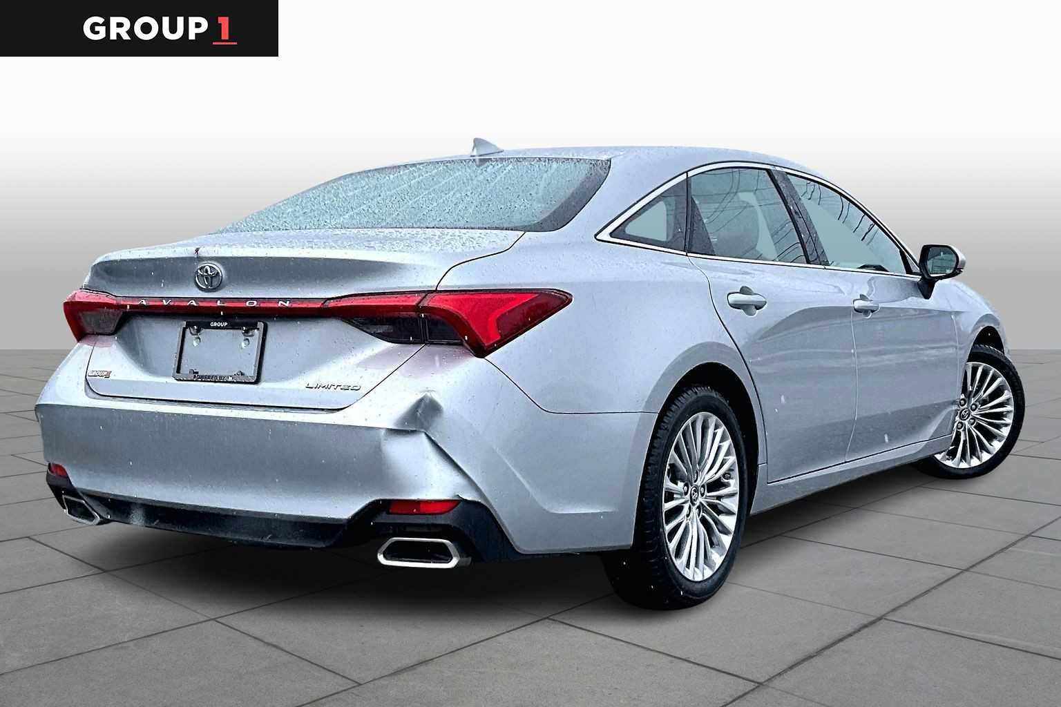 Certified 2019 Toyota Avalon Limited w/ All Weather Liner Package image 13