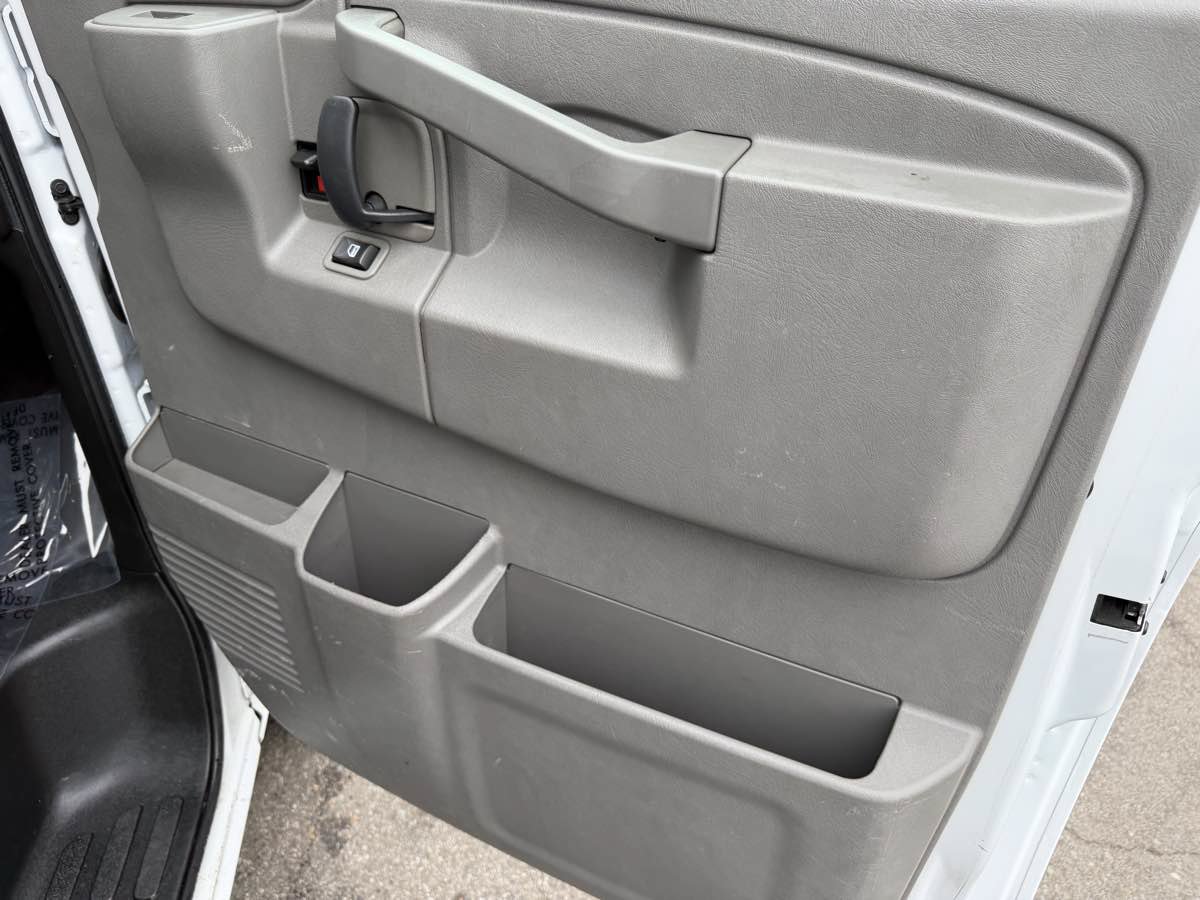 Used 2020 Chevrolet Express 2500 w/ Driver Convenience Package RWD image 13