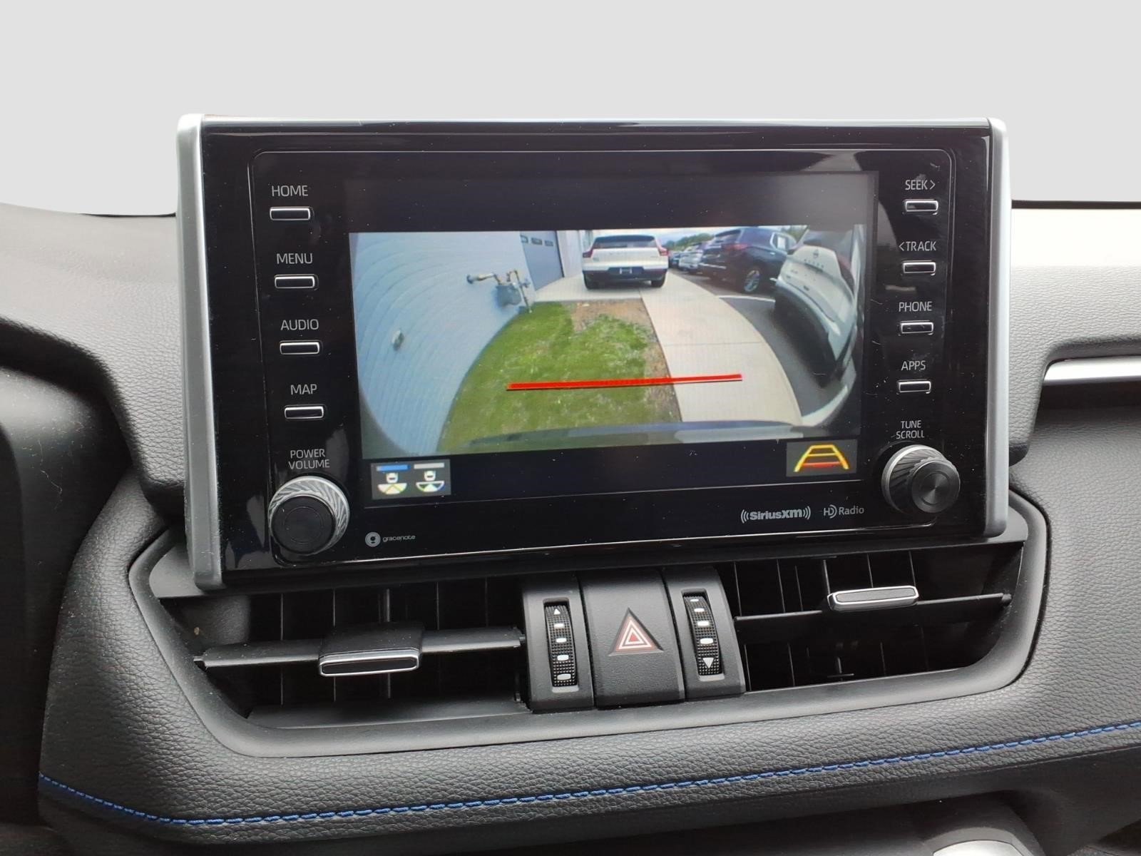 Used 2021 Toyota RAV4 XSE AWD/4WD image 18