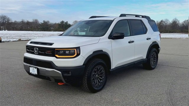 Certified 2026 Honda Passport TrailSport image 4