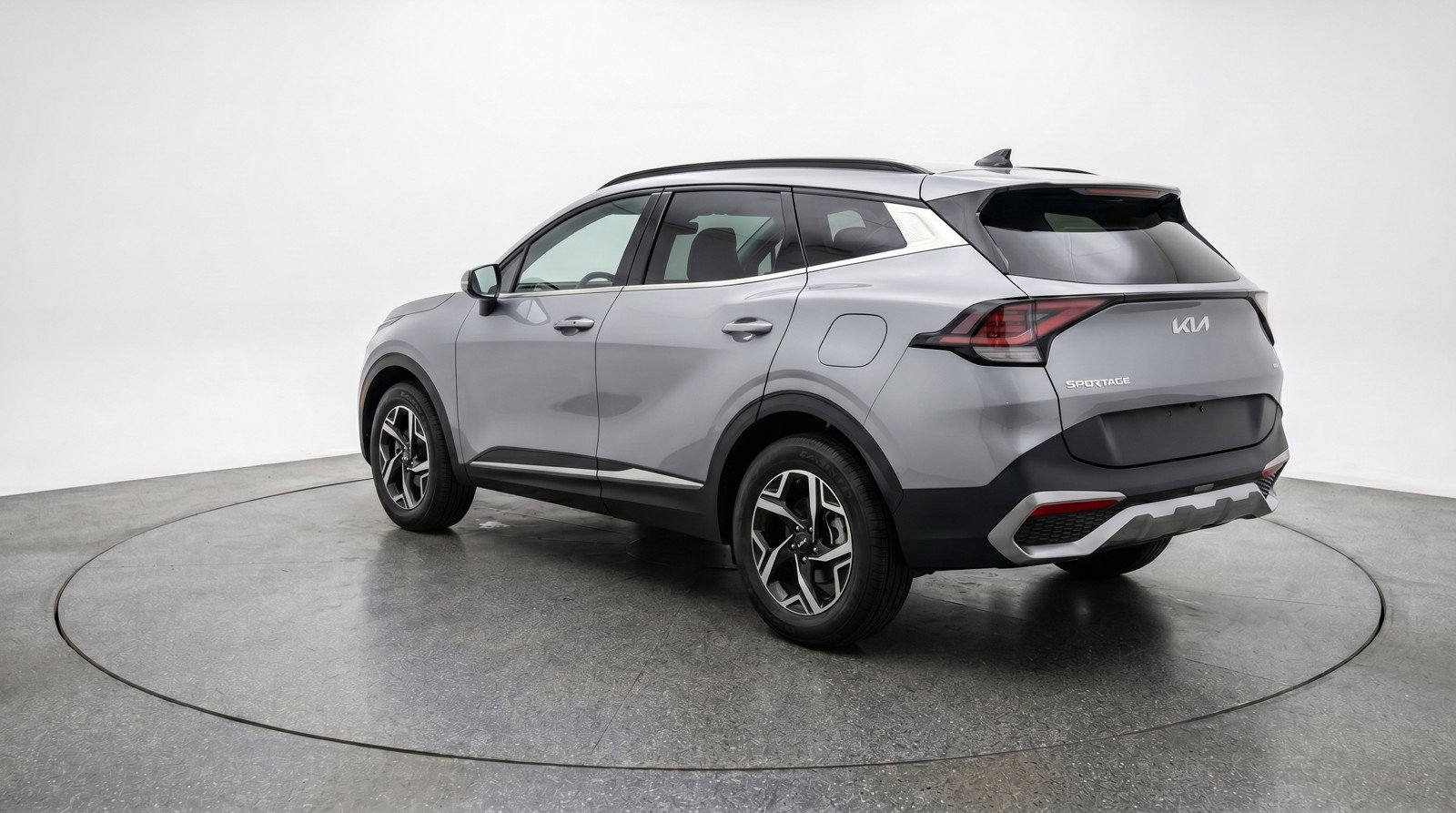 Used 2025 Kia Sportage LX FWD image 6