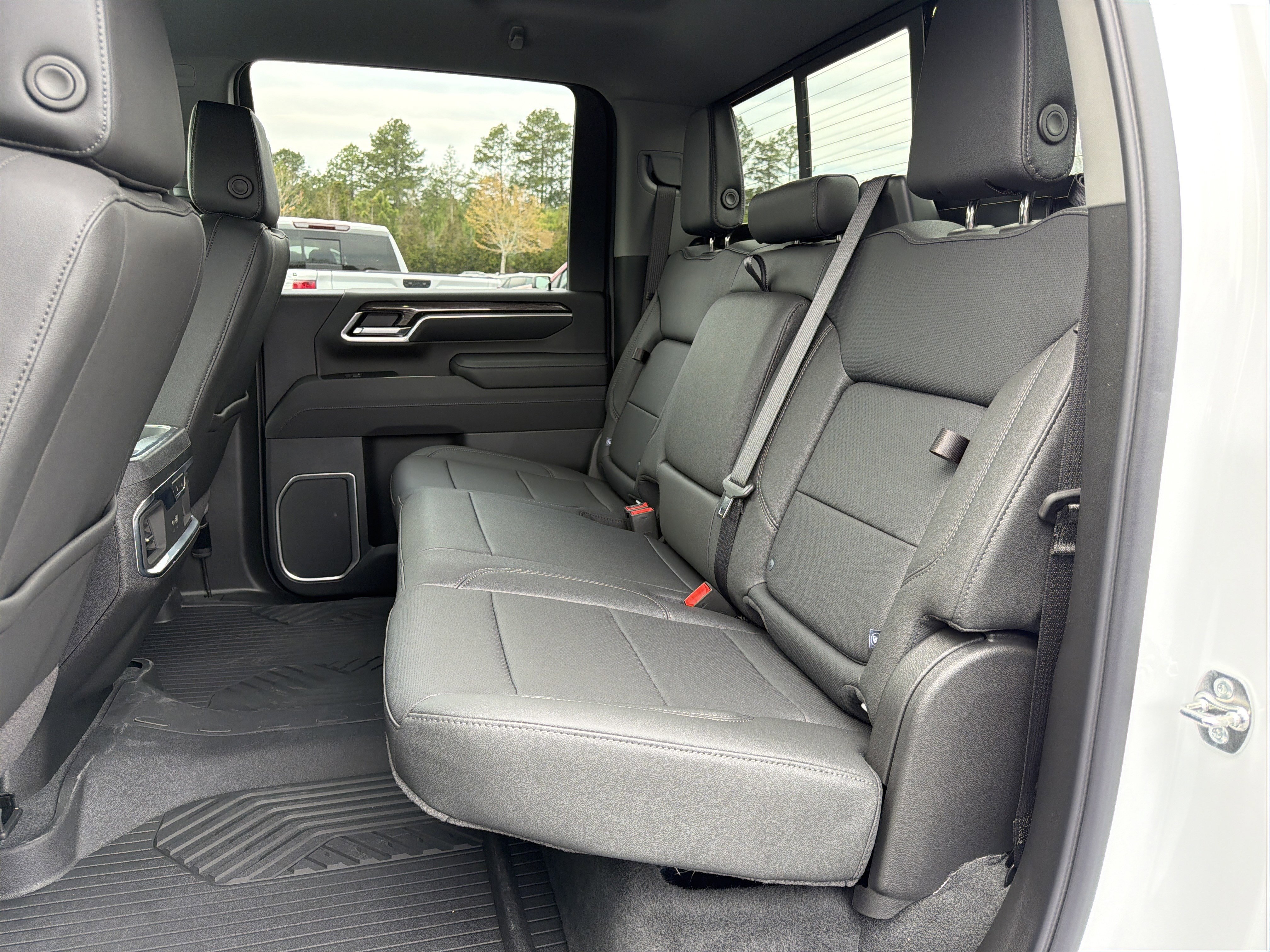 New 2026 Chevrolet Silverado 2500 LTZ w/ LTZ Convenience Package image 20