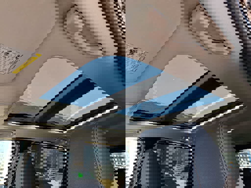 Used 2024 MAZDA CX-90 3.3 Turbo w/ Premium Package image 15