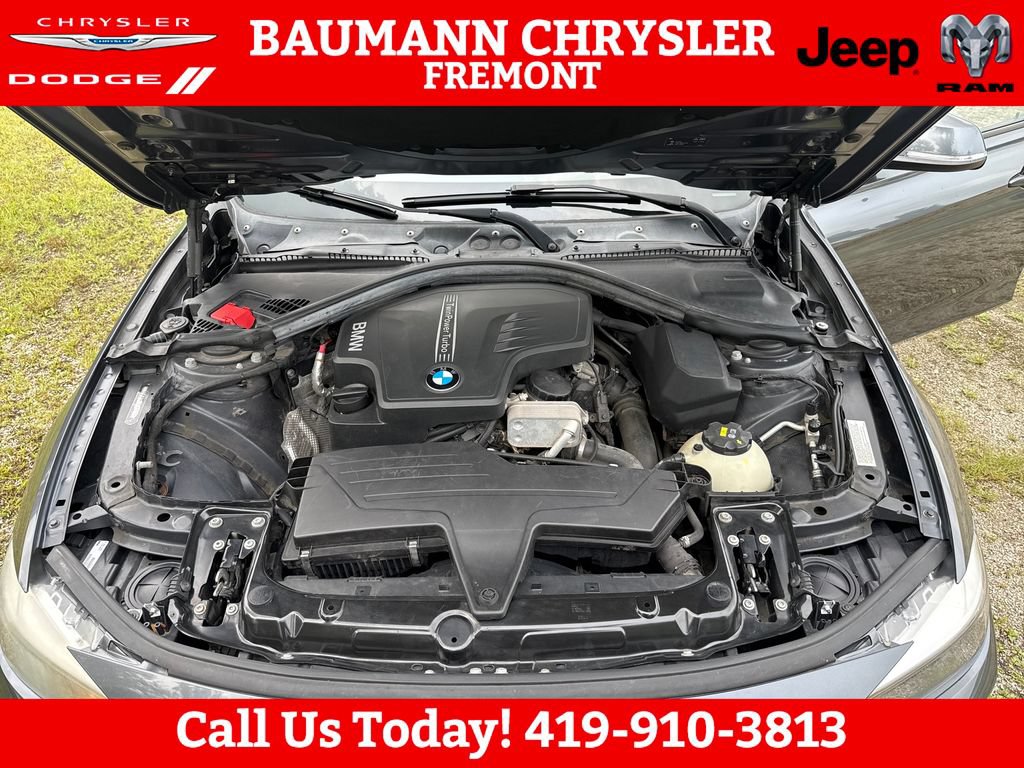 Used 2014 BMW 320i xDrive Sedan AWD/4WD image 18