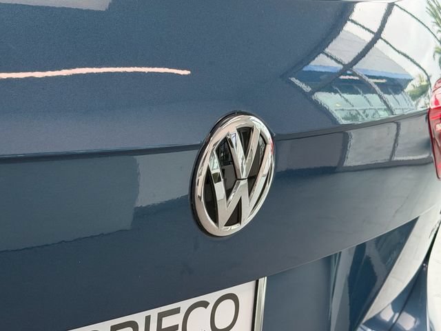Used 2018 Volkswagen Tiguan SE FWD image 11