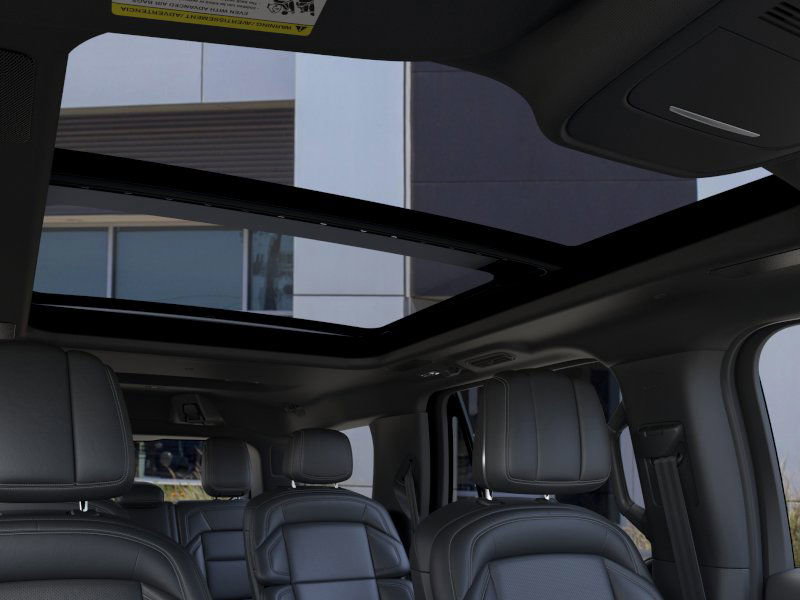 New 2026 Lincoln Navigator Reserve w/ Jet Appearance Package image 22