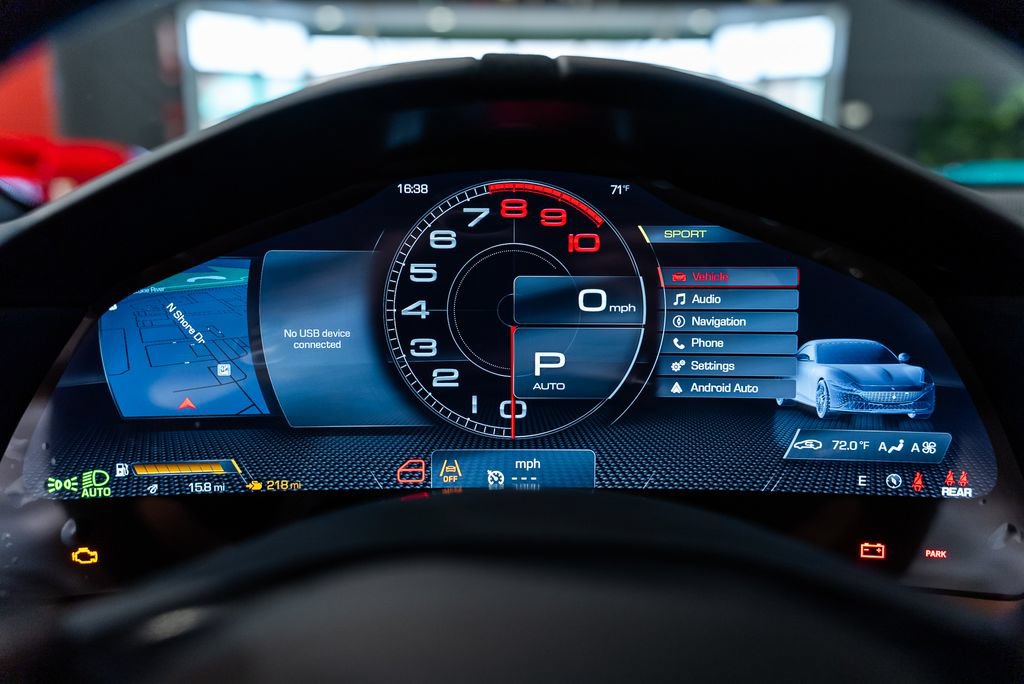 Used 2026 Ferrari Roma Spider RWD image 30