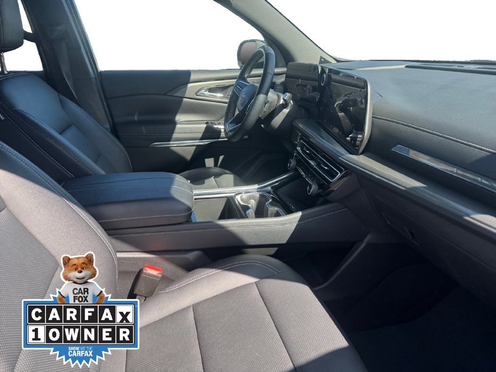 Used 2025 Chevrolet Traverse LT AWD/4WD image 18
