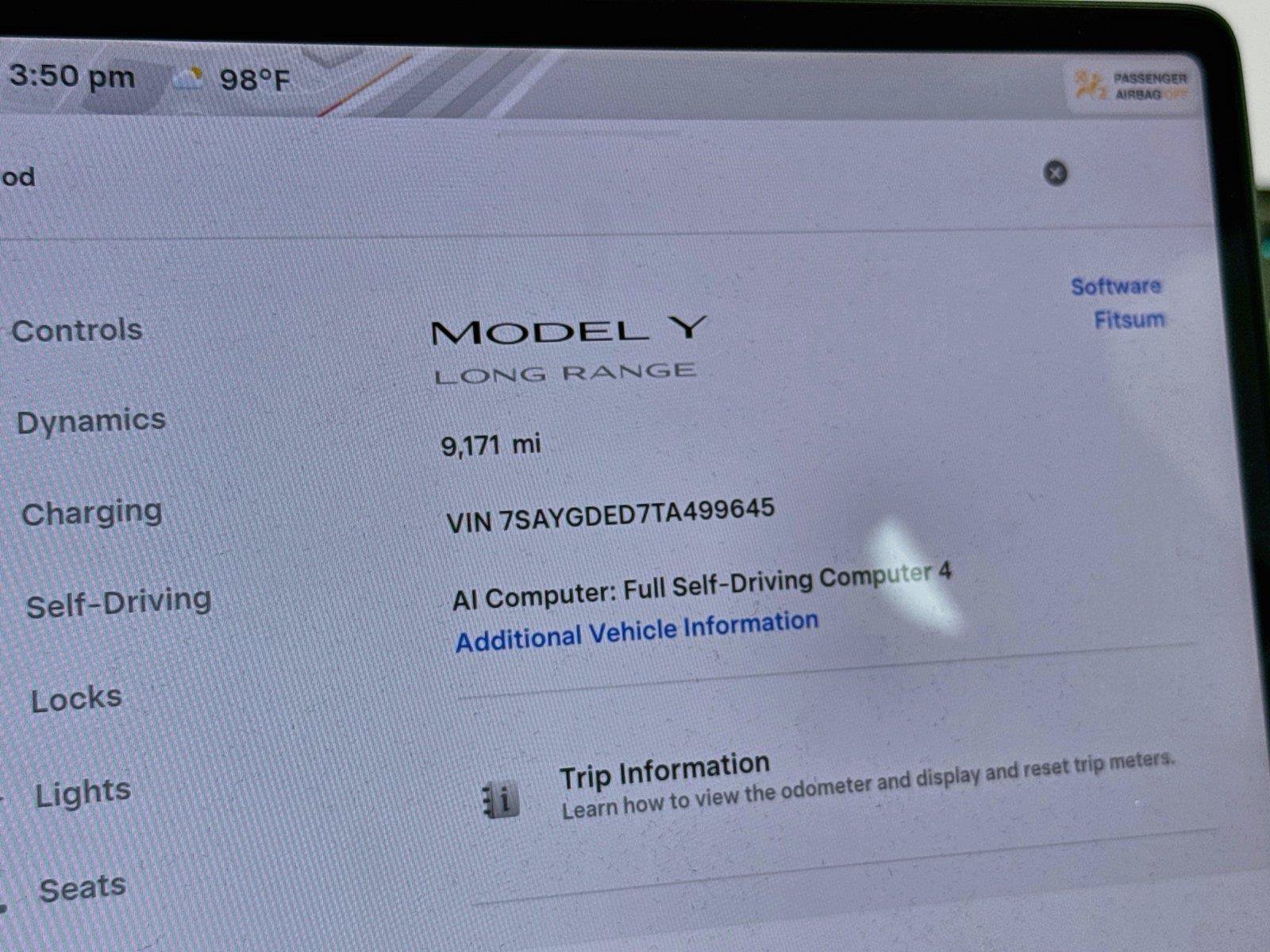 Used 2026 Tesla Model Y Long Range RWD image 14