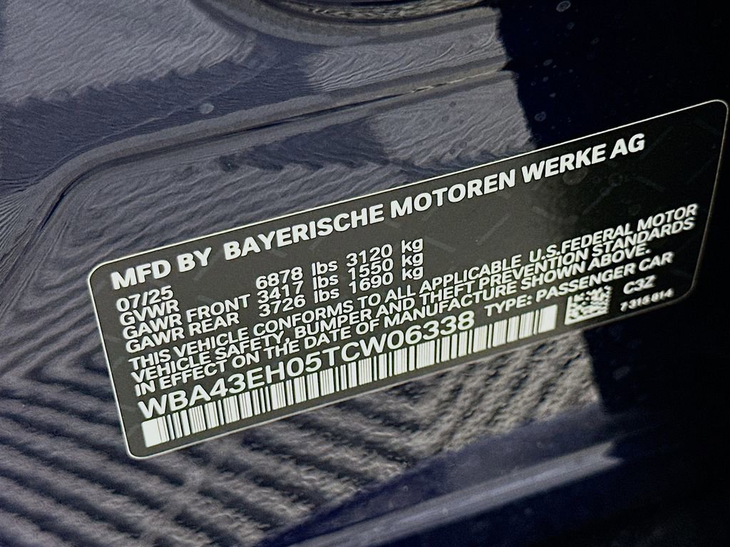 New 2026 BMW 750e xDrive w/ Executive Package image 24