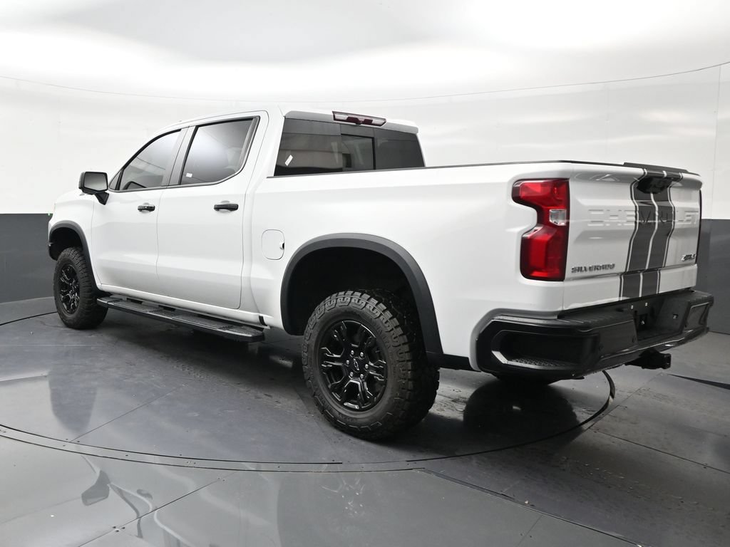 Used 2022 Chevrolet Silverado 1500 ZR2 AWD/4WD image 3