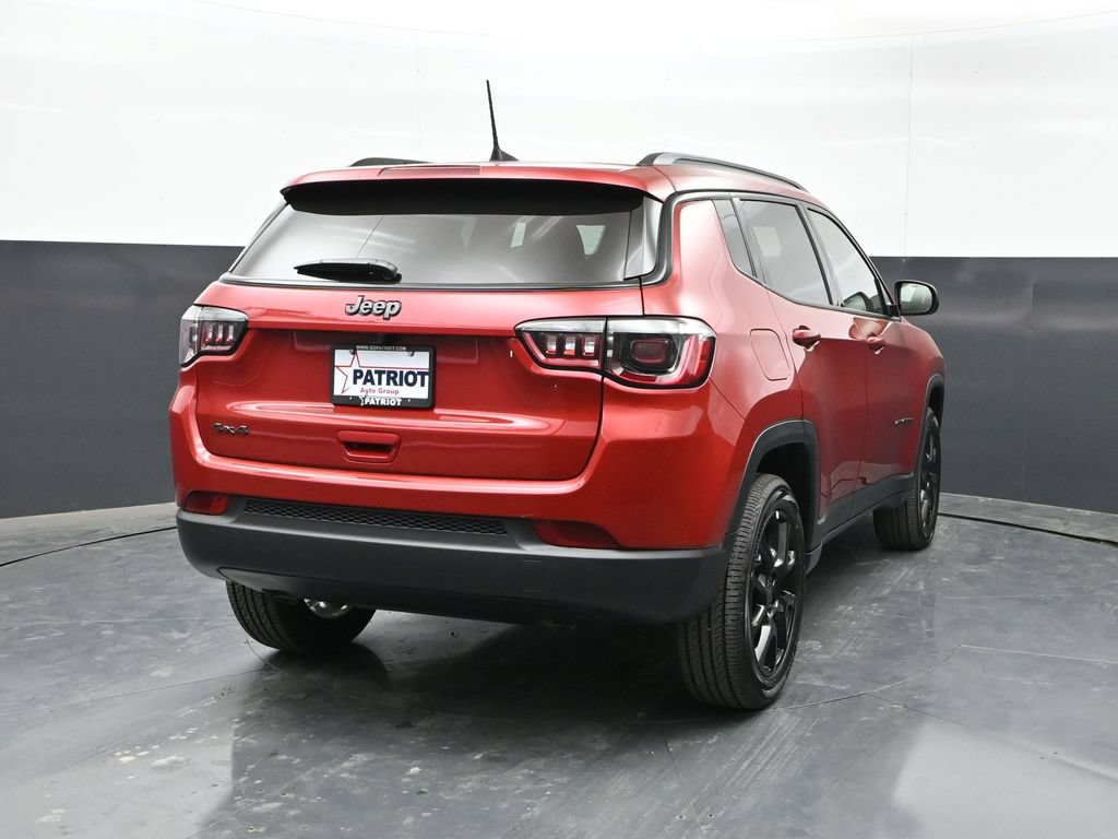 New 2026 Jeep Compass Latitude AWD/4WD image 26