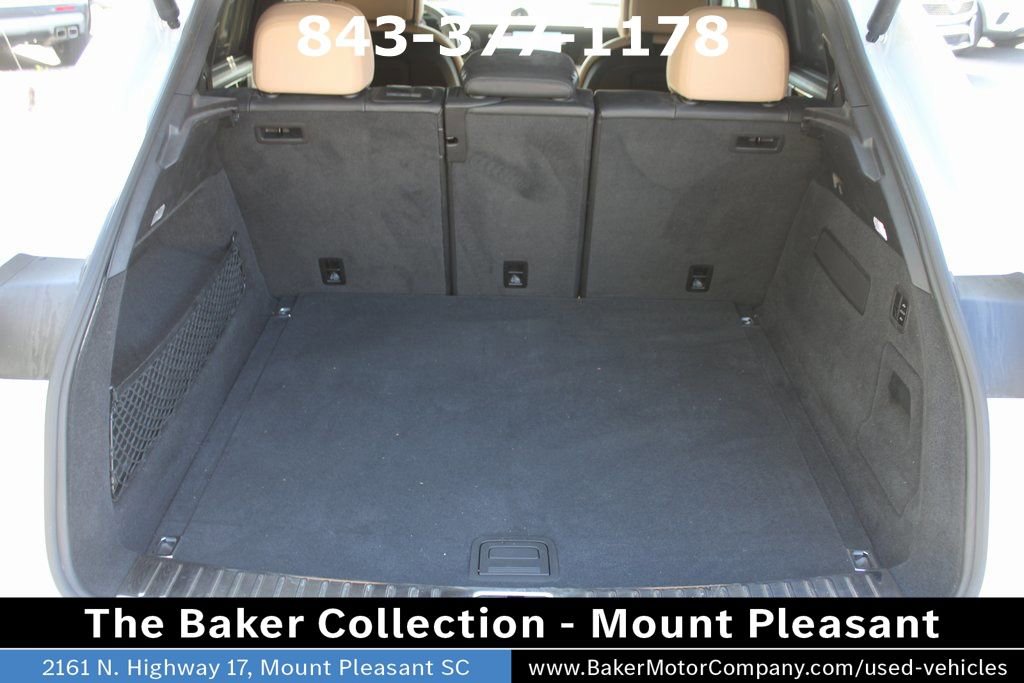 Used 2024 Porsche Cayenne S image 8