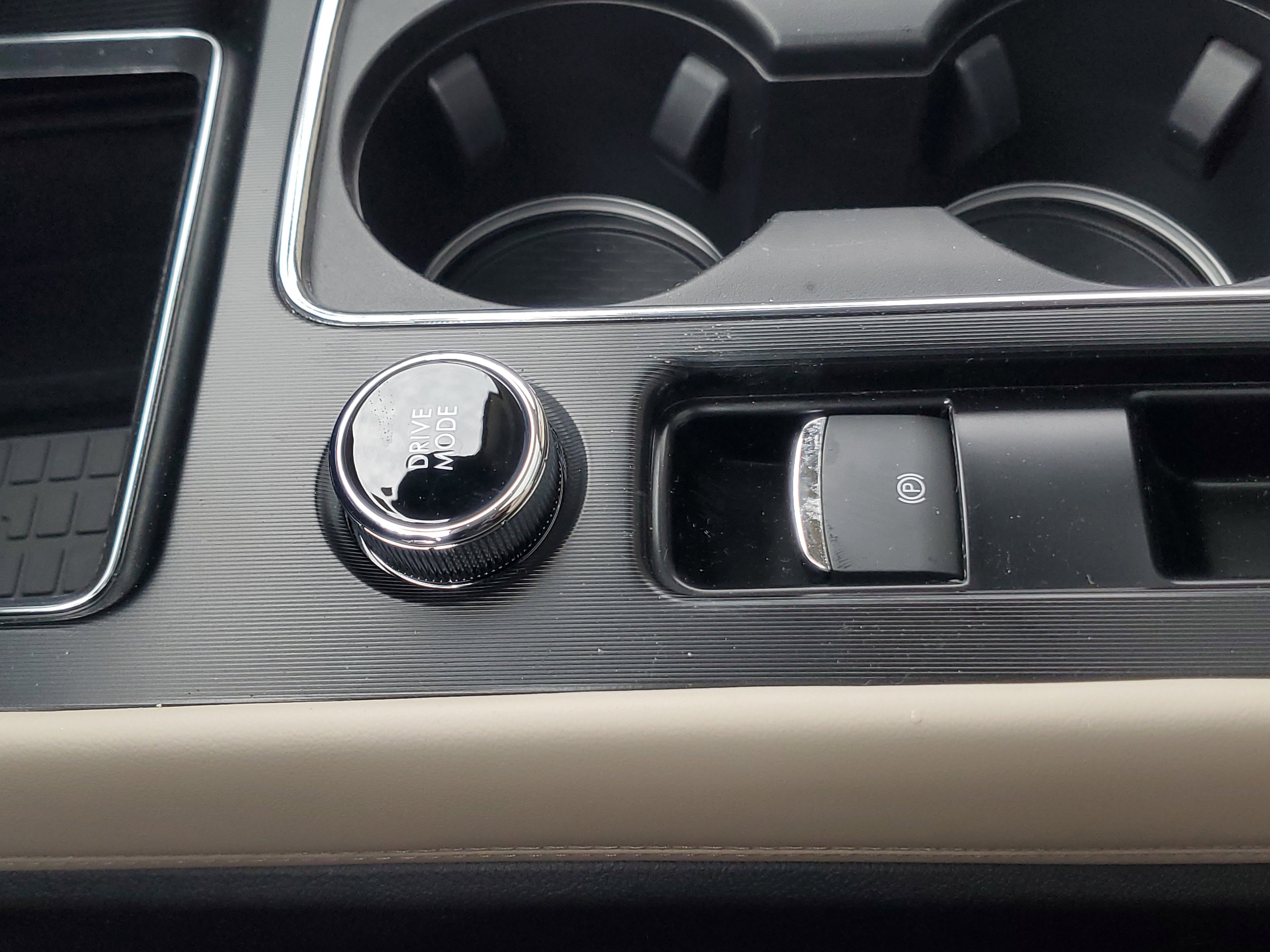 New 2026 Lincoln Corsair Premiere image 24