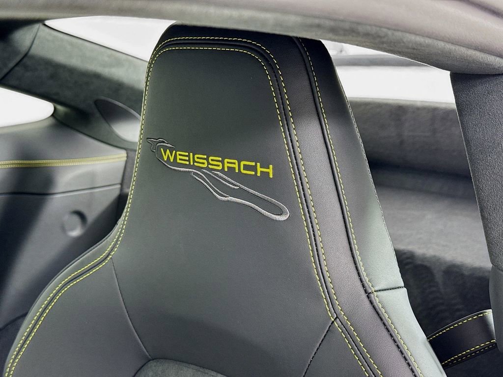 Used 2026 Porsche 911 GT3 RWD image 15