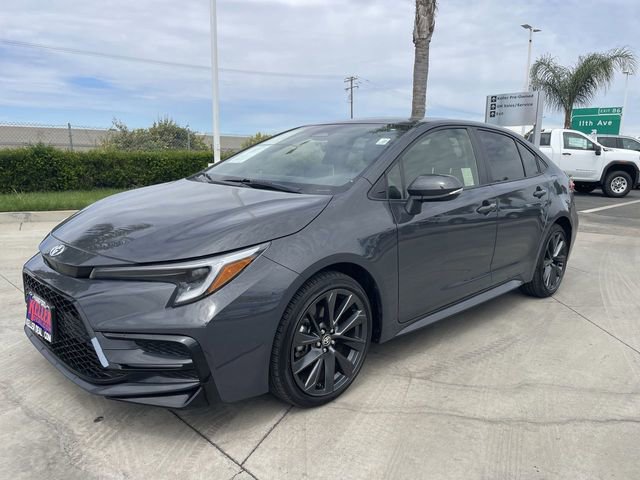 Used 2025 Toyota Corolla SE w/ SE Premium Package FWD image 1