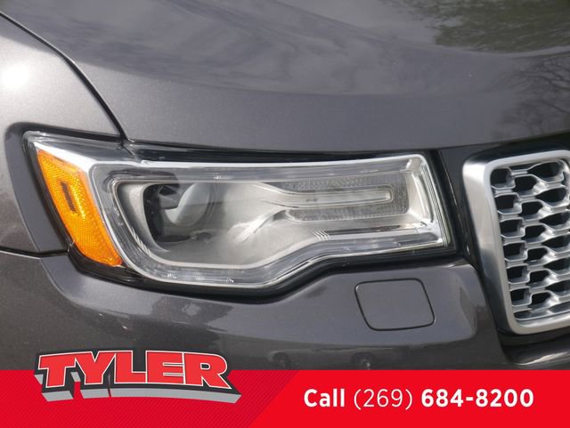 Used 2017 Jeep Grand Cherokee Summit w/ Platinum Series Group AWD/4WD image 10