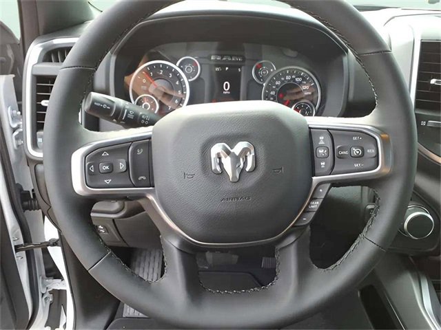 New 2026 RAM 1500 4x4 Crew Cab image 13