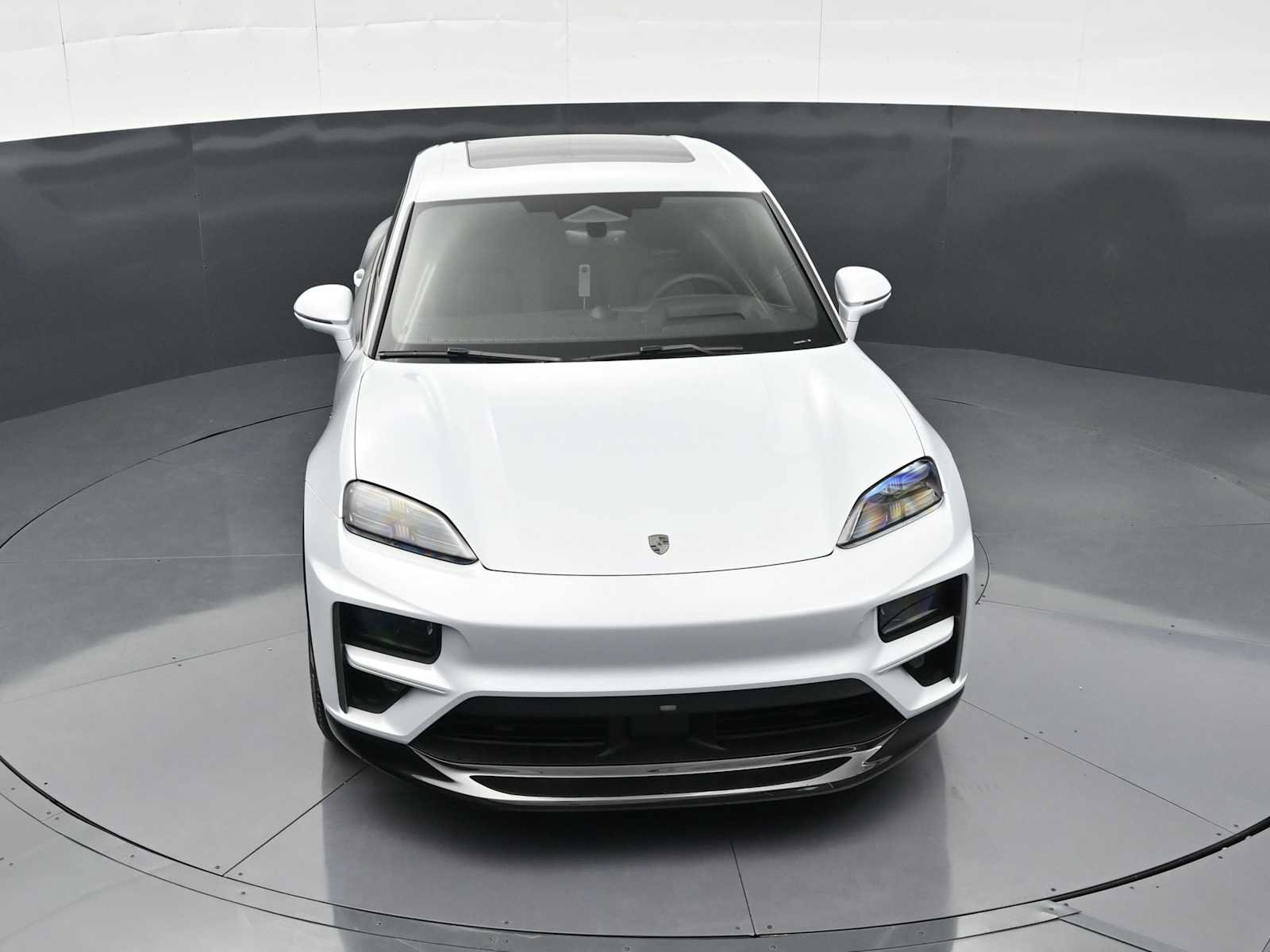New 2026 Porsche Macan Turbo Electric AWD/4WD image 41