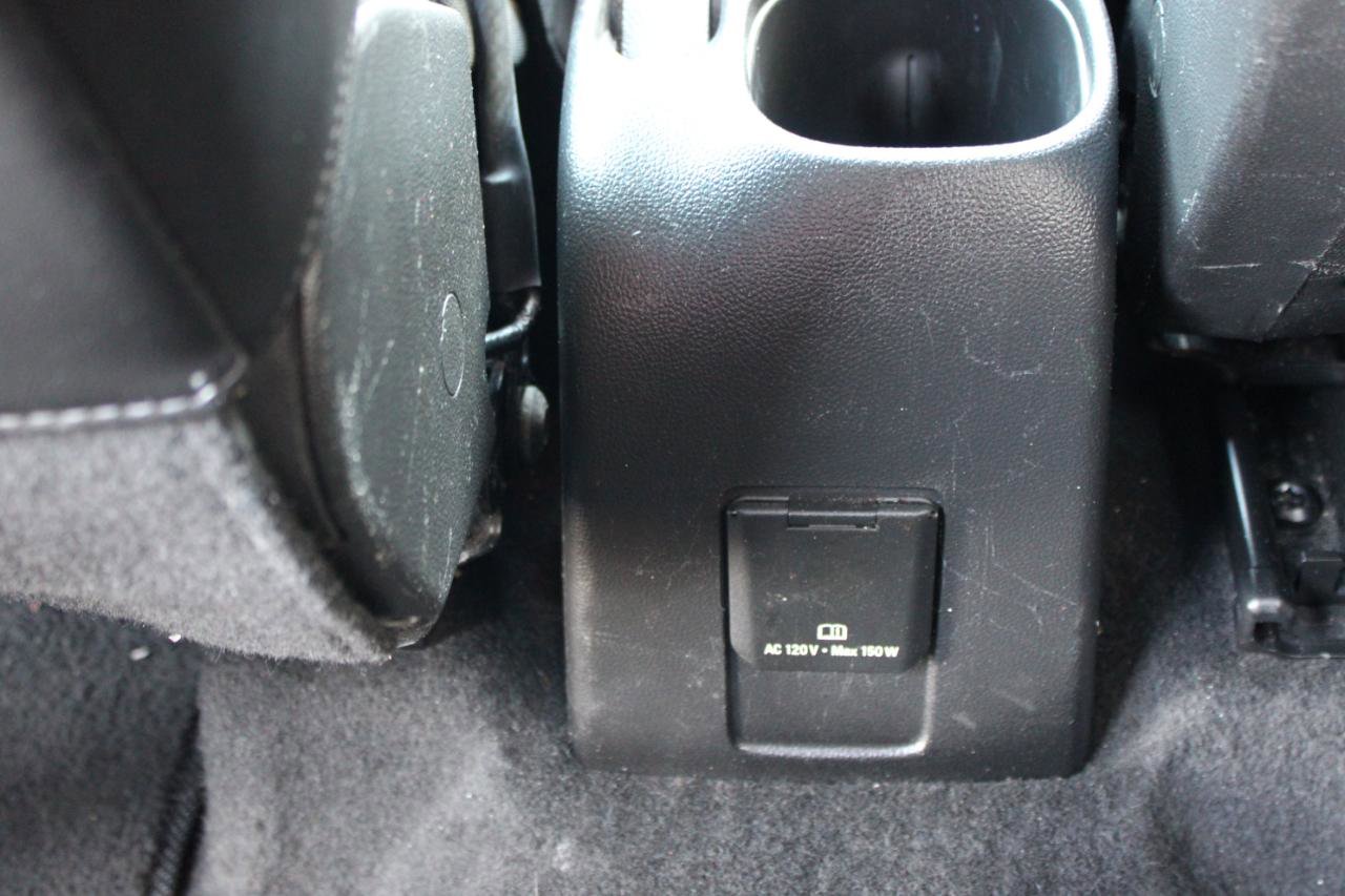 Used 2021 Chevrolet Trax LT w/ LT Convenience Package image 40