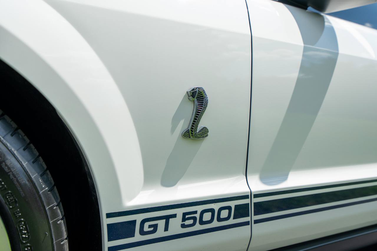 Used 2008 Ford Mustang Shelby GT500 RWD image 23